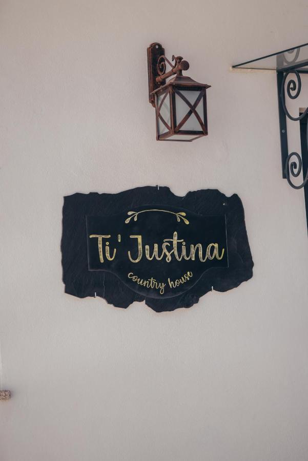 Ti'Justina Country House Rossas Exterior foto